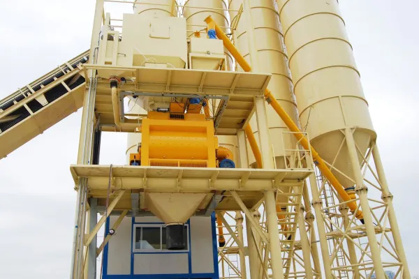 How much does it cost to invest in a concrete mixing plant
